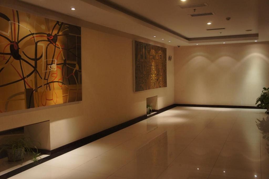 Shanghai Baron Business Bund Hotel Rum bild