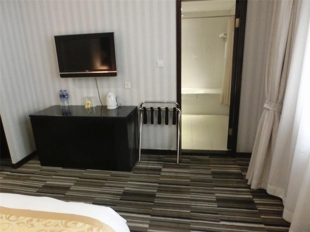 Shanghai Baron Business Bund Hotel Rum bild